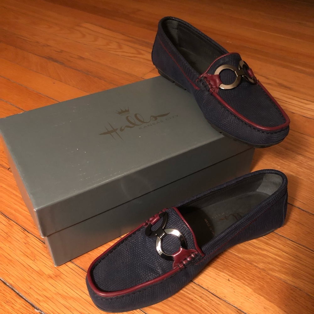 Halls Department Store Navy and Red Leather Flats